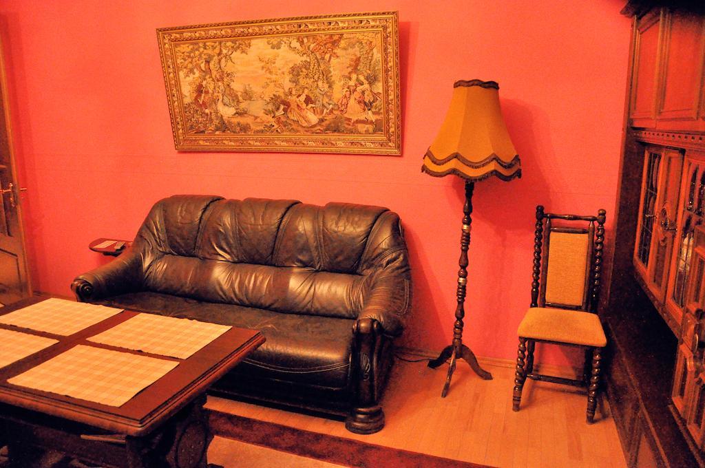 Knaus Apartments Chernivtsi Habitación foto